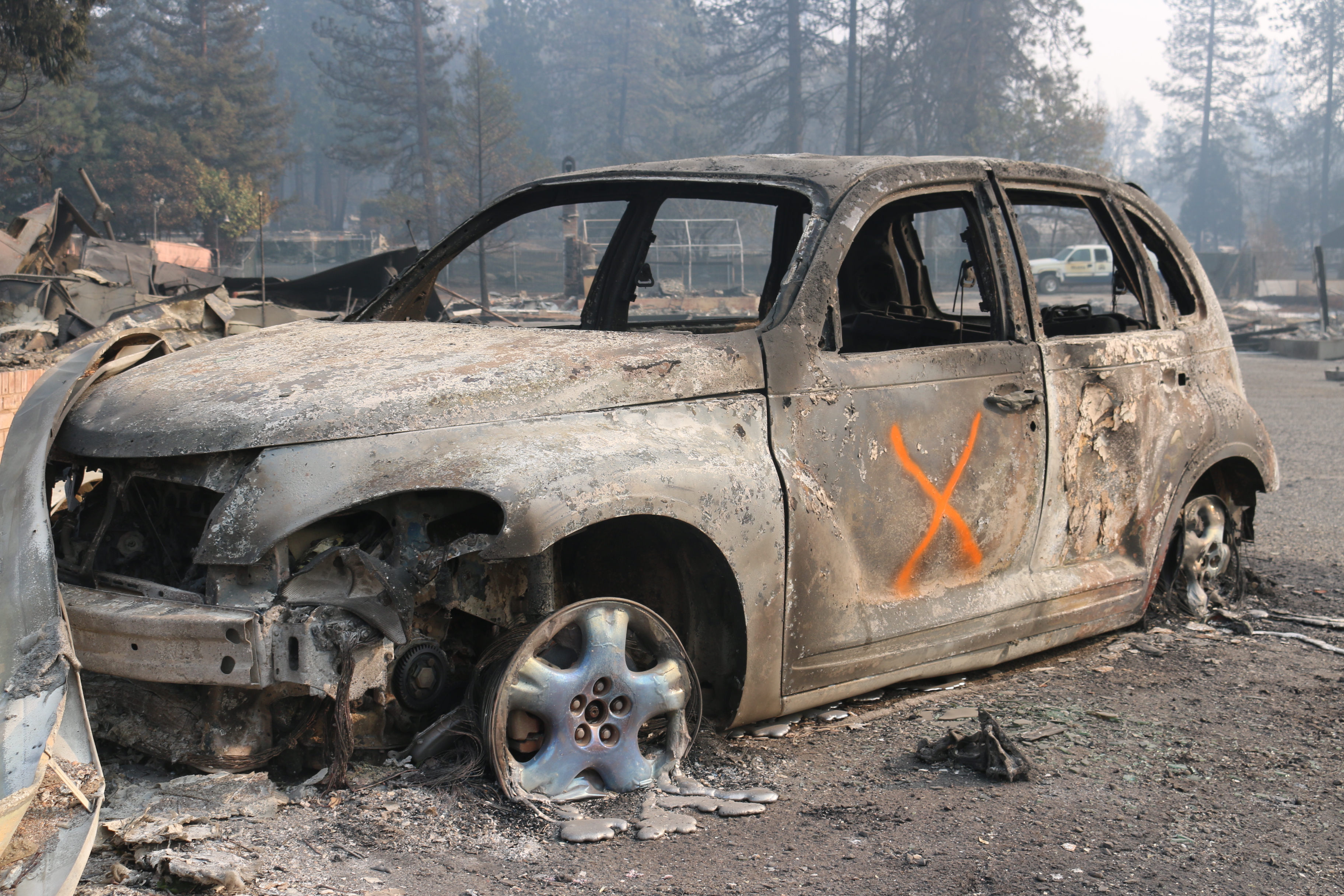 <strong>California Death Toll Climbs in Paradise <br> Where Residents Were Burned Alive in Cars<br> 
Novembe 2018 | The Daily Beast <br> </strong>
